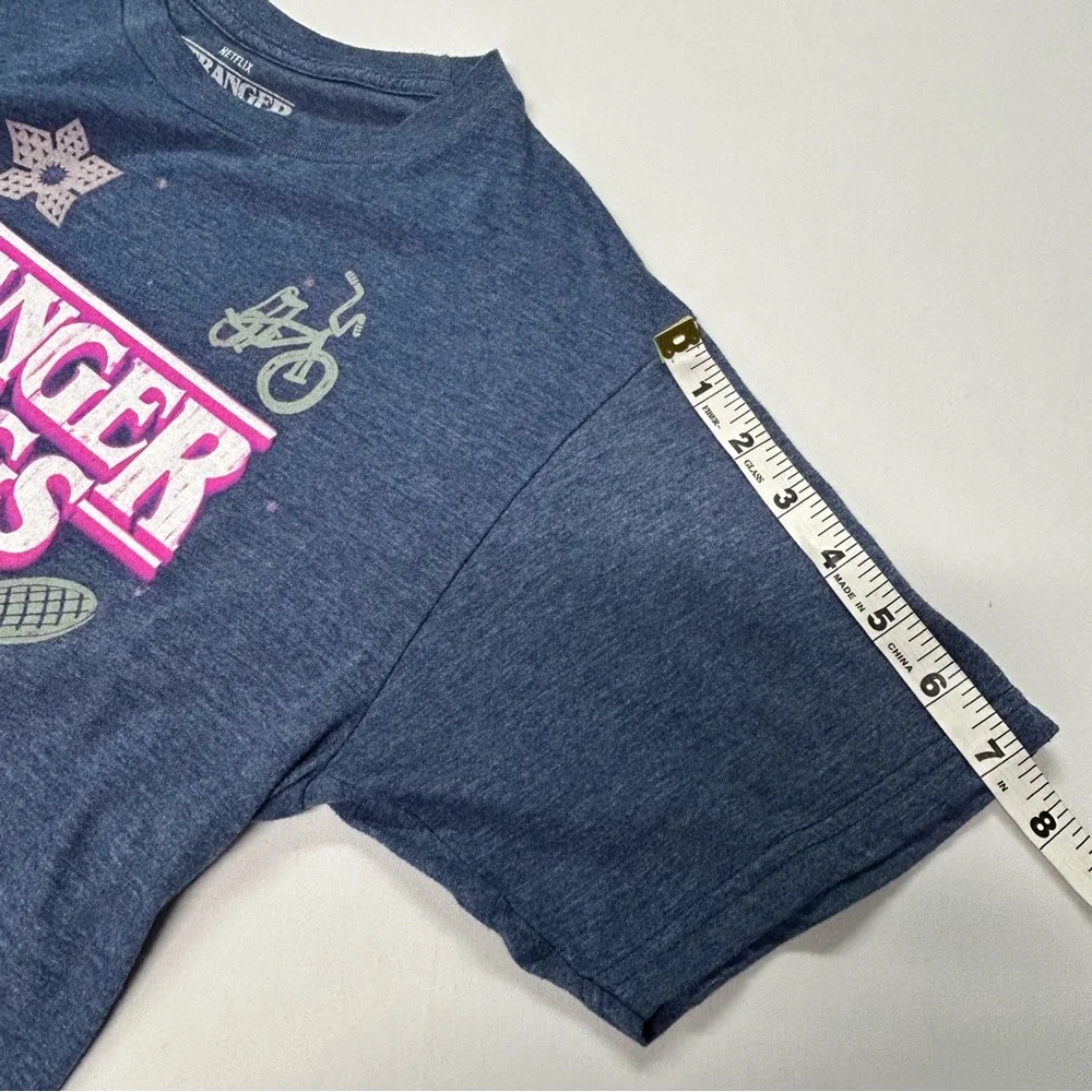 Stranger Things Graphic T Shirt Adult Size M Cotton Heathered Blue Pink Casual - Picture 7 of 8